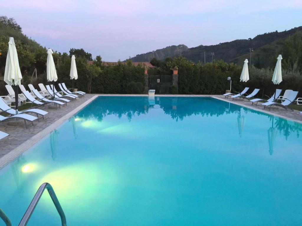 Вілла Agriturismo Valle Alcantara Motta Camastra Екстер'єр фото